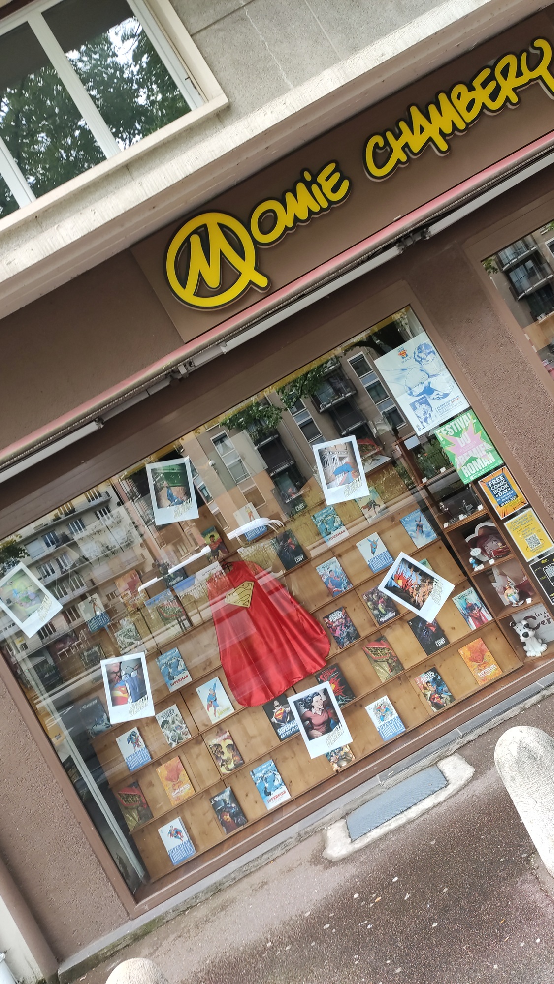 MOMIE CHAMBERY