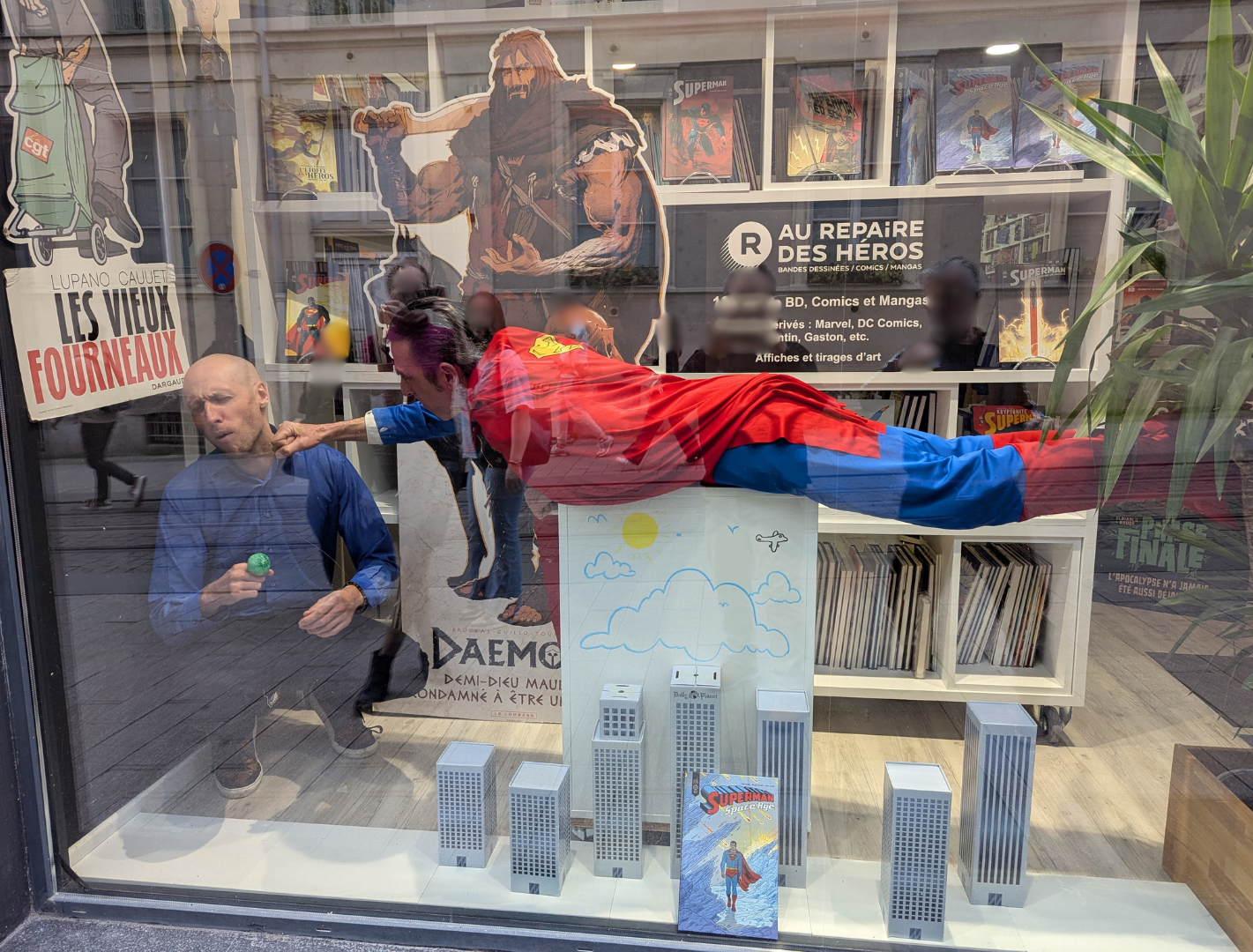 AU REPAIRE DES HEROS ANGERS